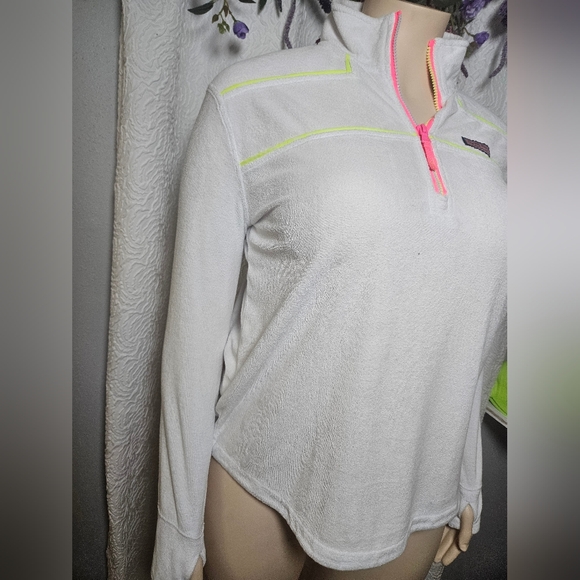 Vineyard Vines White and Pink Long Sleeve Polo Top - Picture 3 of 8